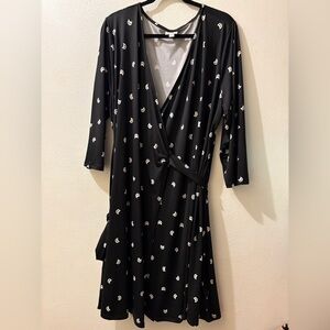 LuLaRoe 3XL Black Long Sleeve Michelle  Wrap Dress with White cat face designs